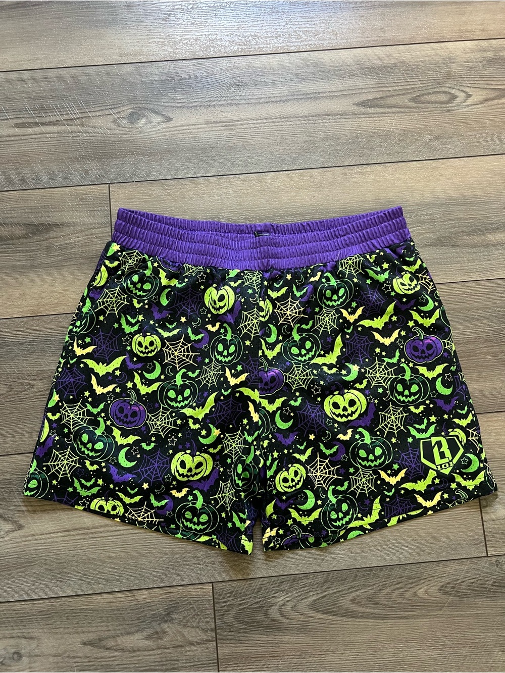 NWT Baseball Lifestyle 101 Spooky SZN Shorts Men’s Sz Medium